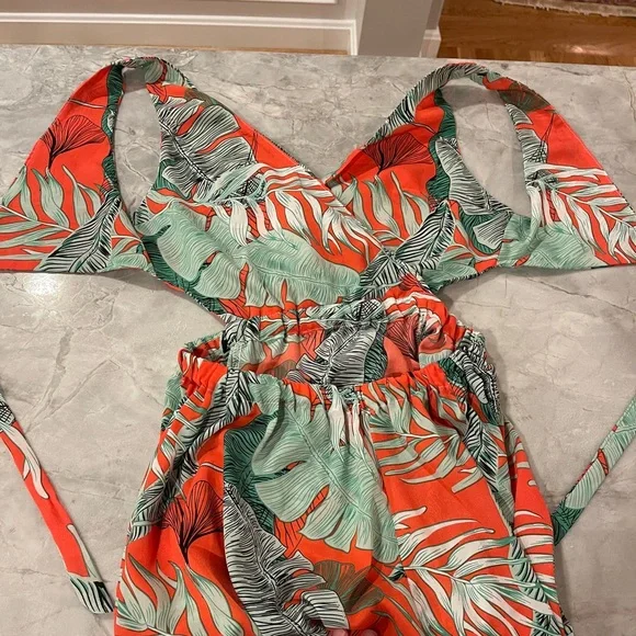 Gorgeous Sleeveless Tropical Botanical Maxi in orange and green - Picture 5 of 8